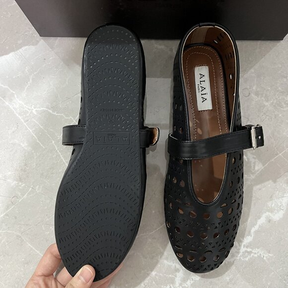 Alaia Black Ballet Shoes - Picture 7 of 7